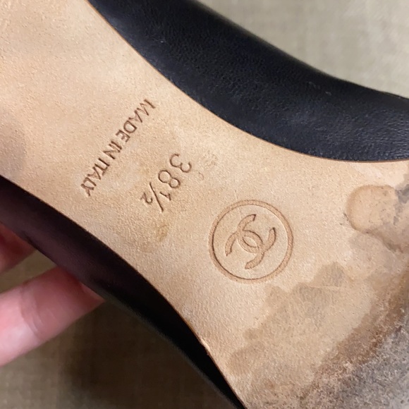 Authentic Chanel pumps size 8.5 - Picture 14 of 14